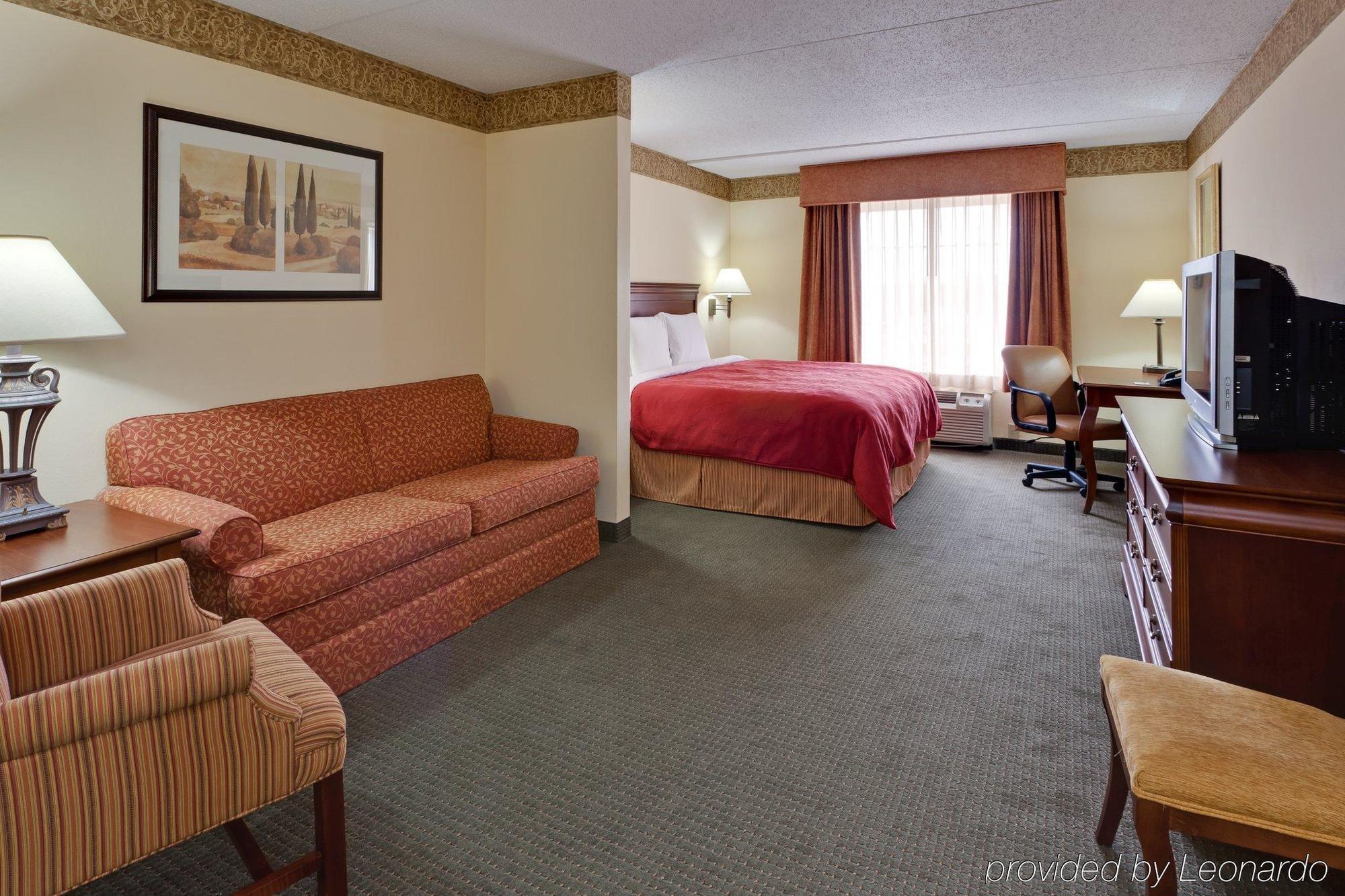 Baymont By Wyndham Clinton Hotell Rum bild